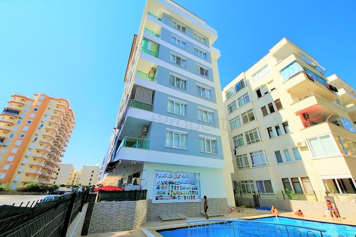 Двухкомнатная меблированная квартира в Махмутларе