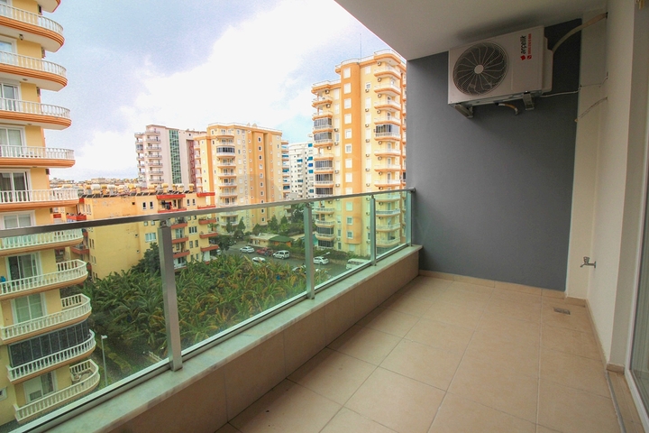 Двухкомнатная меблированная квартира в Махмутларе