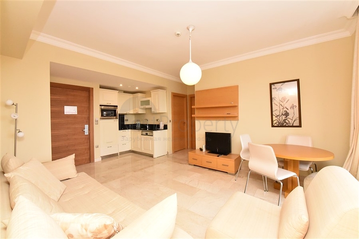 Меблированная квартира в комплексе с отельной инфраструктурой 