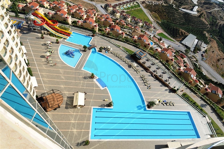 Меблированная квартира в комплексе с отельной инфраструктурой 