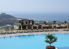 Меблированная квартира в комплексе с отельной инфраструктурой 