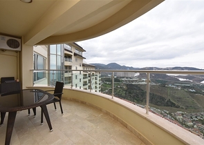 Меблированная квартира в комплексе с отельной инфраструктурой 