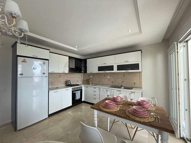 Пентхаус 2+1 всего в 450 метрах до моря по привлекательной цене