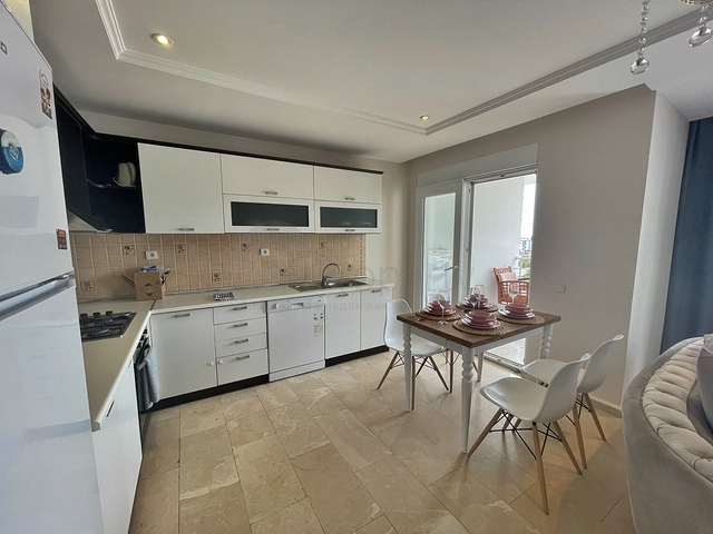 Пентхаус 2+1 всего в 450 метрах до моря по привлекательной цене