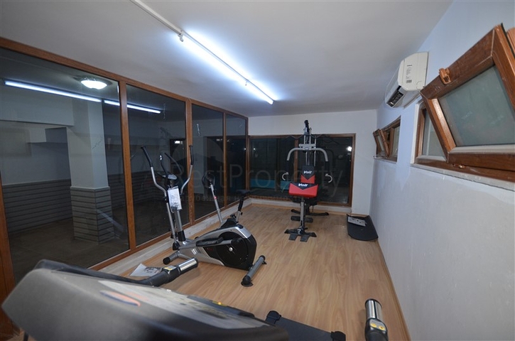 Меблированные апартаменты планировкой 1+1 на пляже Клеопатра