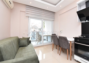 Меблированные апартаменты планировкой 1+1 на пляже Клеопатра