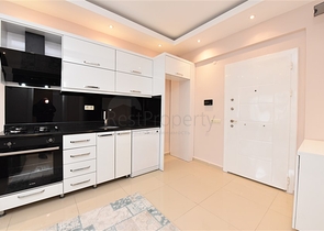 Меблированные апартаменты планировкой 1+1 на пляже Клеопатра