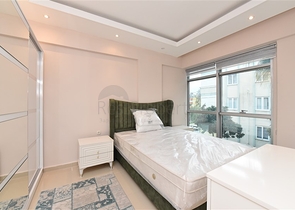 Меблированные апартаменты планировкой 1+1 на пляже Клеопатра