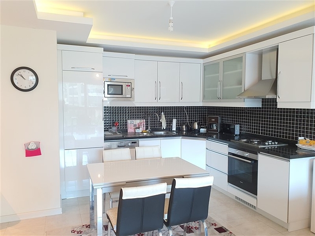 Двухкомнатная квартира в районе Оба