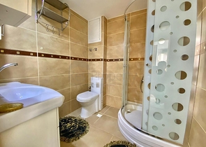 Семейная квартира в 100 метрах до моря в районе Махмутлар