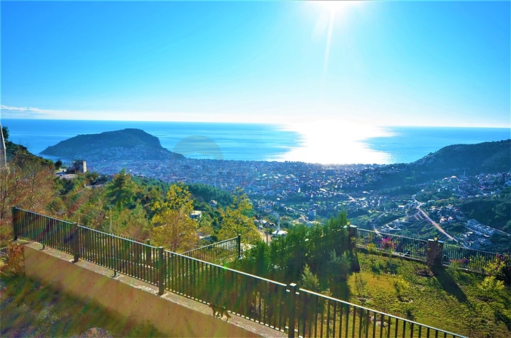 Вилла с панорамным видом на Аланью