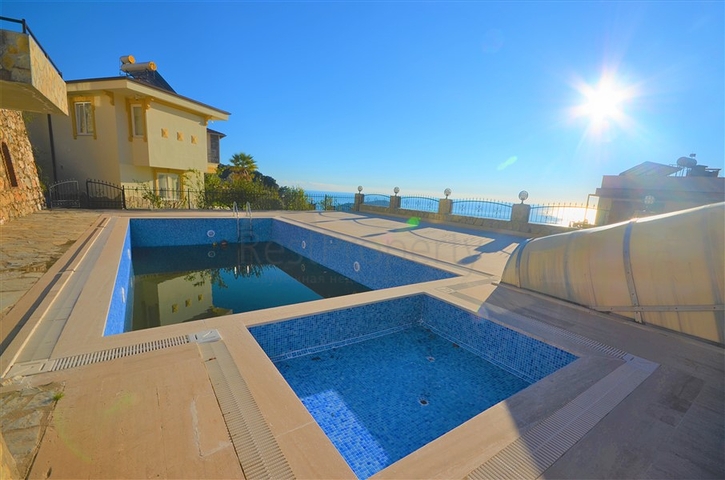 Вилла с панорамным видом на Аланью