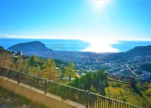 Вилла с панорамным видом на Аланью