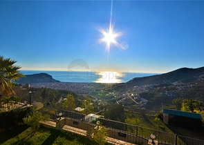 Вилла с панорамным видом на Аланью