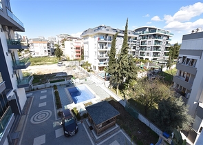 Трехкомнатная квартира в районе Авсаллар