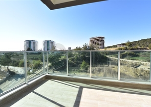 Квартира в Авсалларе с качественной чистовой отделкой в комплексе с инфраструктурой