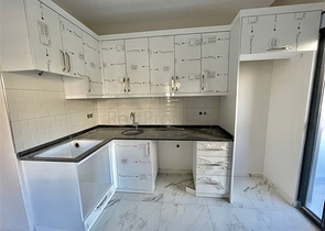 Квартира планировкой 1+1 в центре Алании