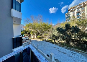 Квартира планировкой 1+1 в центре Алании