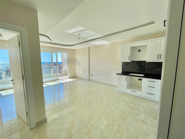 Новая двухкомнатная квартира с видом на море