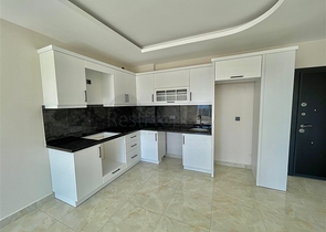 Новая двухкомнатная квартира с видом на море