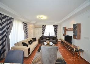 Трехкомнатная квартира в районе Махмутлар