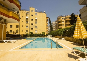 Трехкомнатная квартира в районе Махмутлар