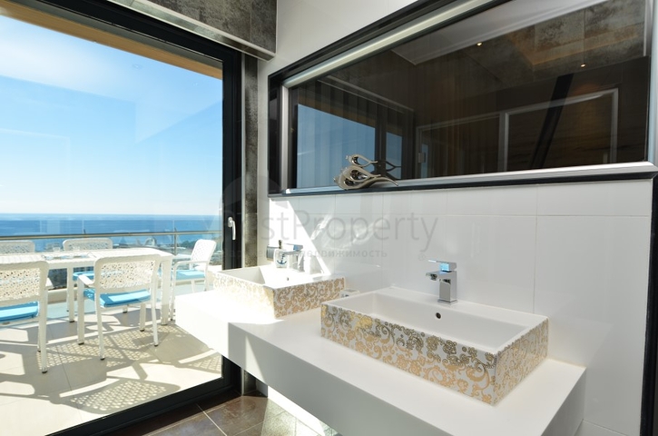 Пентхаус 3+2 в престижном проекте в районе Конаклы