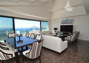 Пентхаус 3+2 в престижном проекте в районе Конаклы