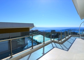 Пентхаус 3+2 в престижном проекте в районе Конаклы