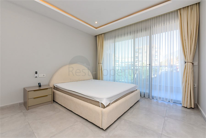 Ультрасовременный дуплекс 3+1 со своим садом в люксовом комплексе