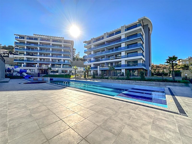 Ультрасовременный дуплекс 3+1 со своим садом в люксовом комплексе