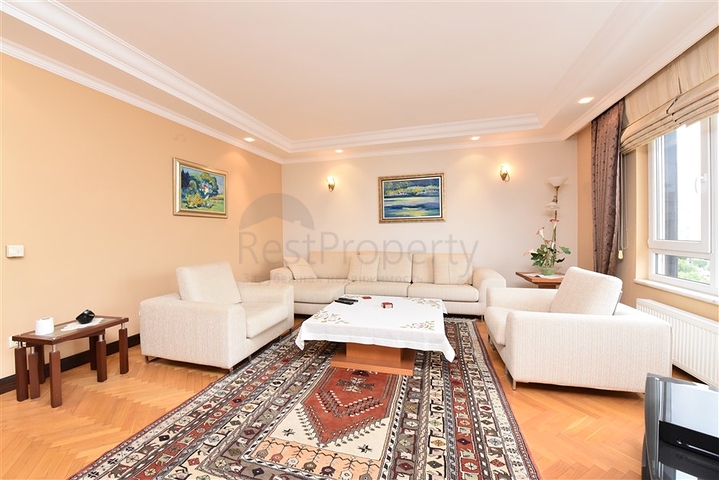 Меблированный пентхаус 3+1 в районе Оба