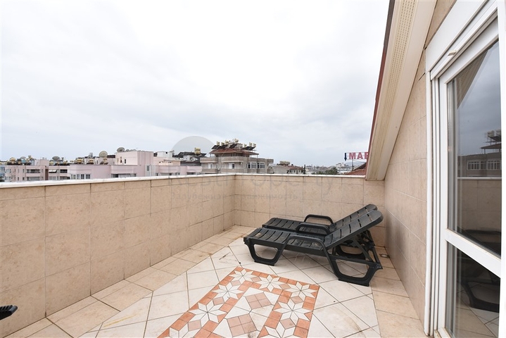 Меблированный пентхаус 3+1 в районе Оба