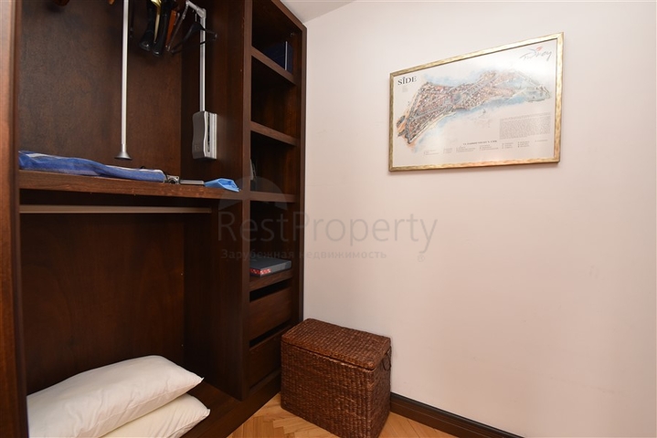 Меблированный пентхаус 3+1 в районе Оба