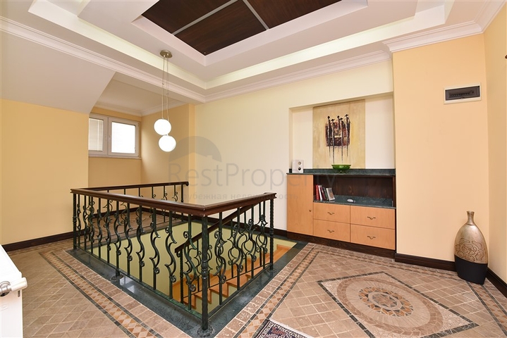 Меблированный пентхаус 3+1 в районе Оба