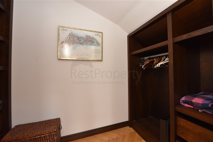 Меблированный пентхаус 3+1 в районе Оба