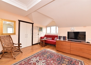 Меблированный пентхаус 3+1 в районе Оба