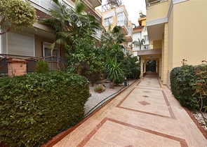 Меблированный пентхаус 3+1 в районе Оба