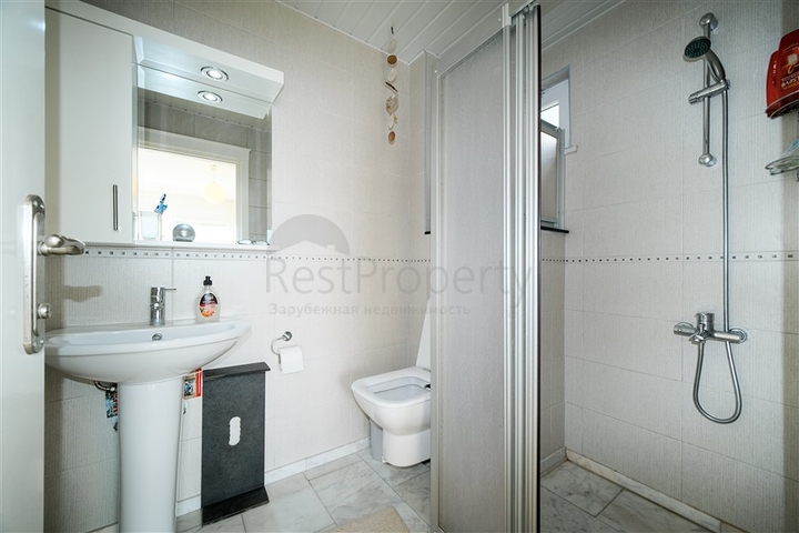 Потрясающая вилла 5+1 с видом на море