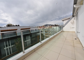 Трехкомнатный просторный пентхаус в самом сердце района Оба