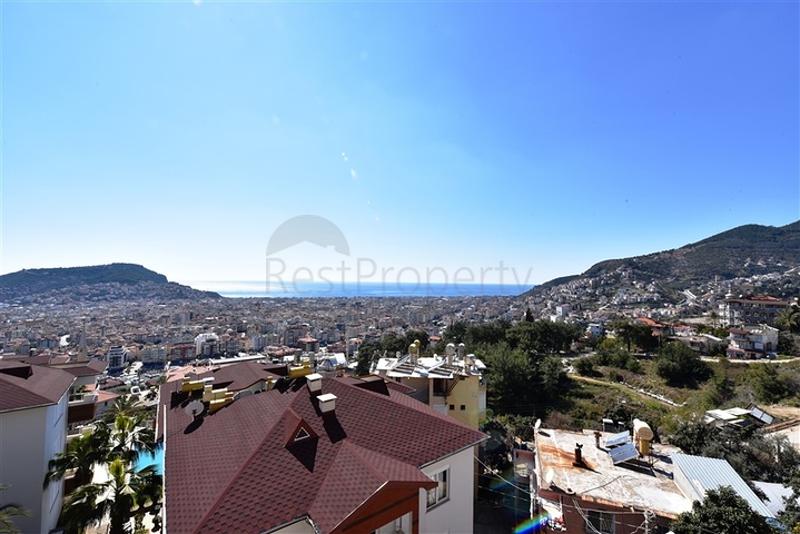 Пентхаус 3+1 в центральном районе Алании