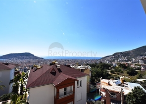 Пентхаус 3+1 в центральном районе Алании