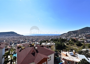 Пентхаус 3+1 в центральном районе Алании