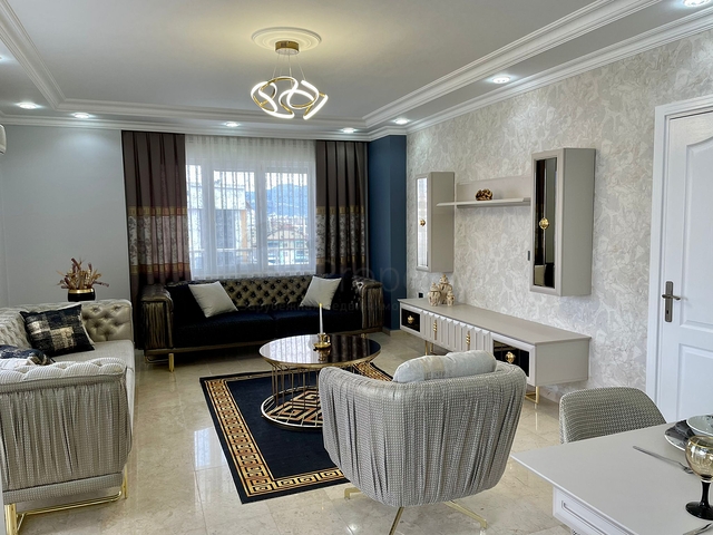 Квартира 2+1 с видом на горы в Махмутларе