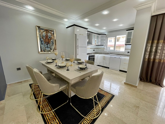 Квартира 2+1 с видом на горы в Махмутларе