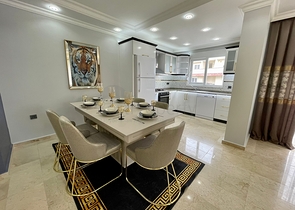 Квартира 2+1 с видом на горы в Махмутларе