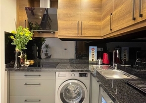 Меблированная квартира 2+1 в новом комплексе в Махмутларе