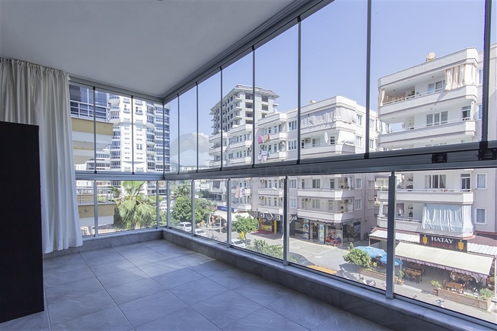 Квартира планировкой 2+1 в районе Махмутлар