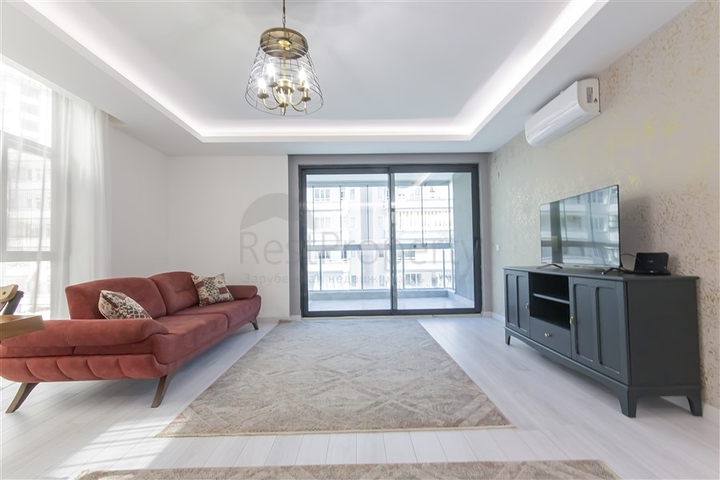 Квартира планировкой 2+1 в районе Махмутлар