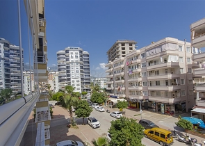 Квартира планировкой 2+1 в районе Махмутлар